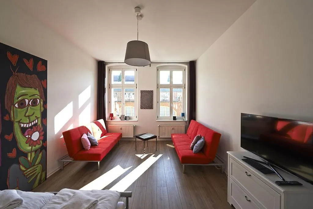 Topflat Berlin 0*,